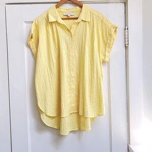 Yellow short sleeve LOFT button-down shirt